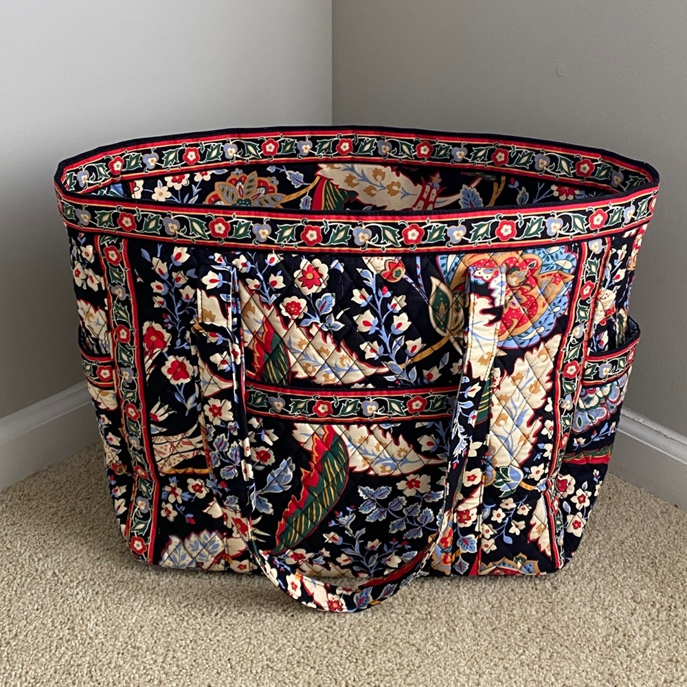 Vera Bradley Get Carried Away Tote Versailles NWOT
